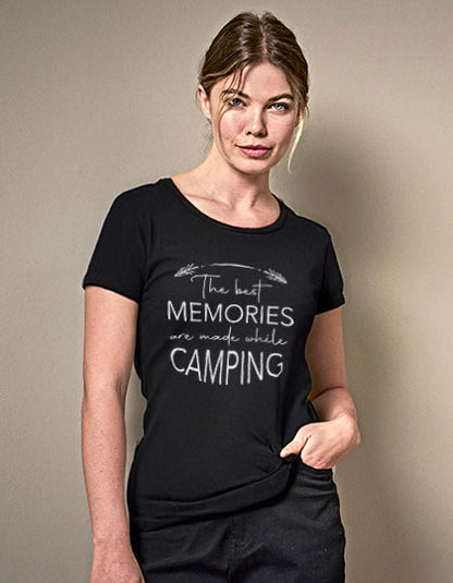 T-Shirt "The best memories are made while camping" - schwarz